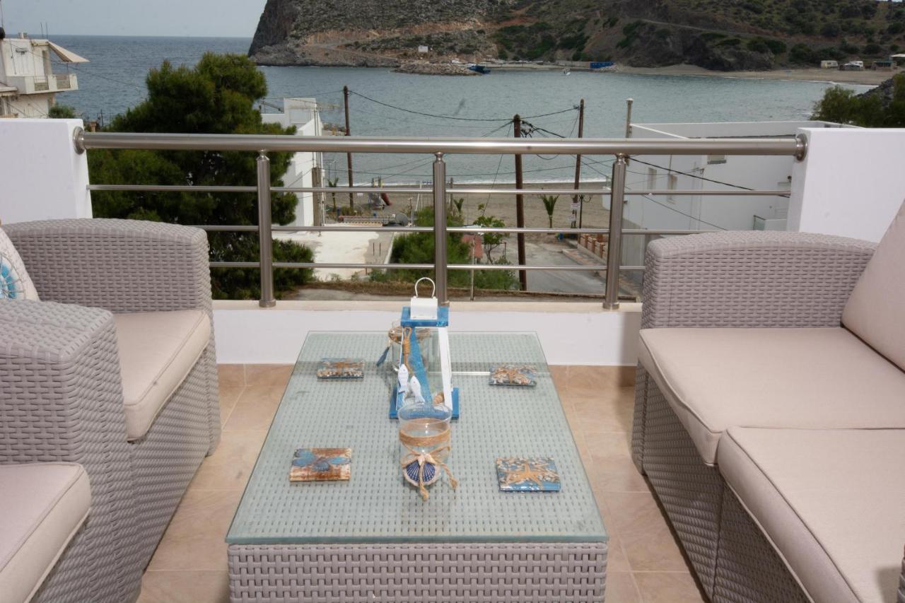 Seaside Apartments Kaloi Limenes Exterior photo